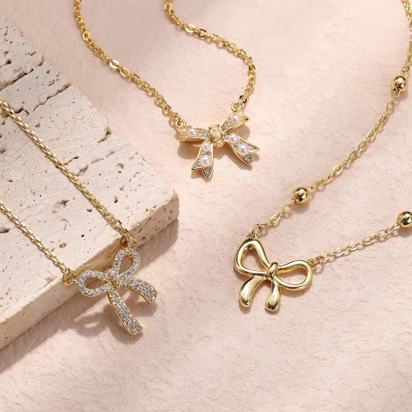 Gold Bow Necklace for Women Girls Bowknot Pendant Choker Necklace 14K Gold Plated Chain Necklaces for Women Fashion Jewelry Gifts