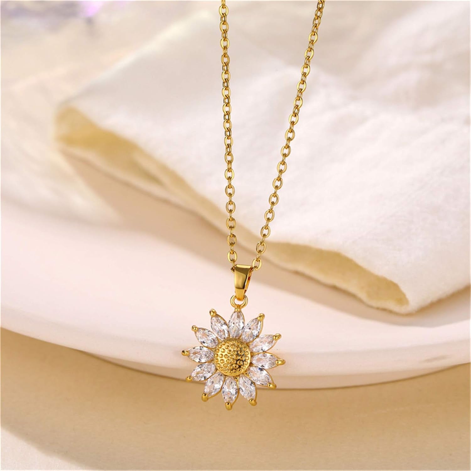 Sunflower Necklace, Gold Plated Sunflower Daisy Necklaces You Are My Sunshine Necklace Lovely Flower Pendant Necklace Sunflower Jewelry Gifts for Women (Gold)