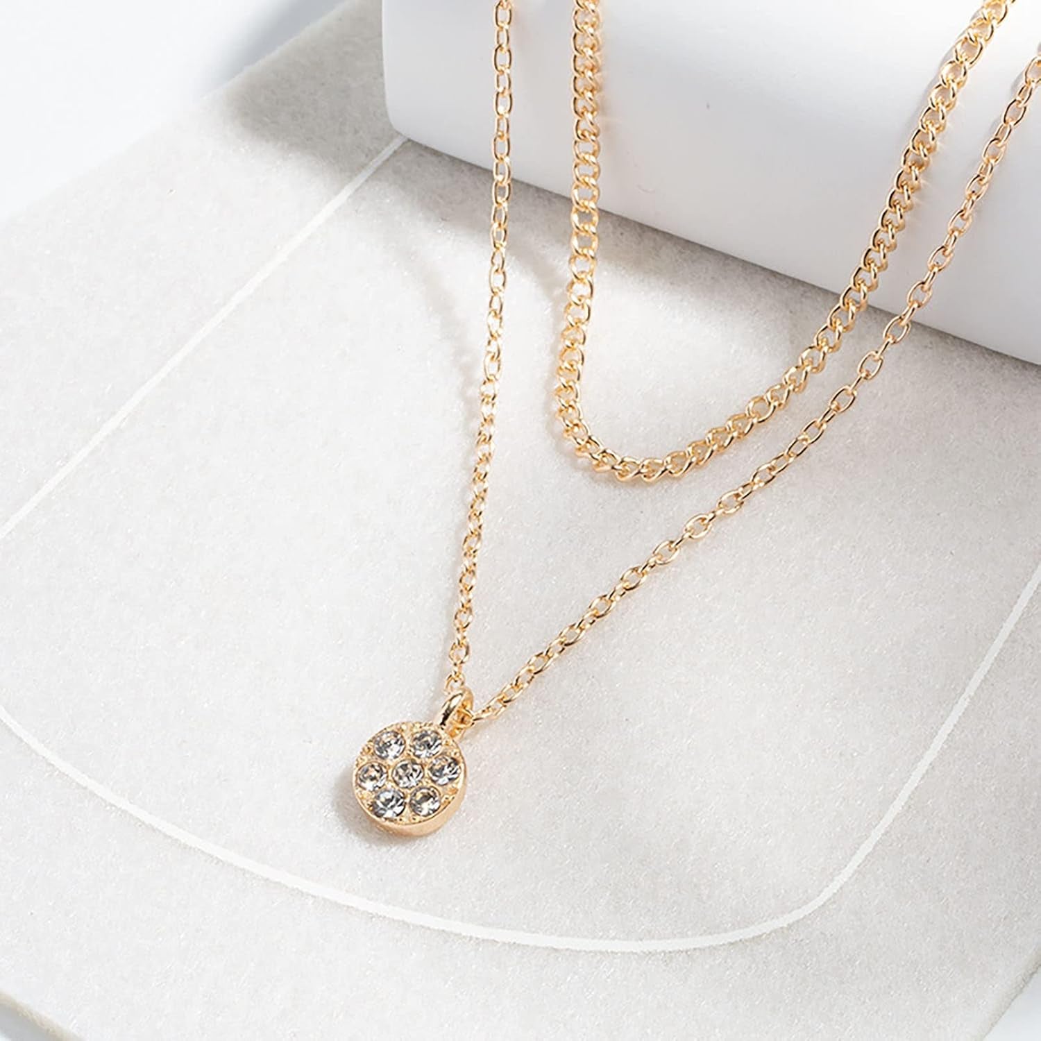 Layered Cz Crystal Pendant Necklace Layered Gold Necklace round Solitaire Pendant Necklace Sparkling Crystal Necklace Bridal Cz Necklace Chain Jewelry for Women and Girls Gifts