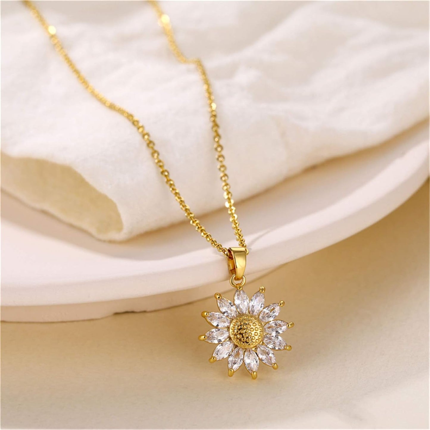 Sunflower Necklace, Gold Plated Sunflower Daisy Necklaces You Are My Sunshine Necklace Lovely Flower Pendant Necklace Sunflower Jewelry Gifts for Women (Gold)